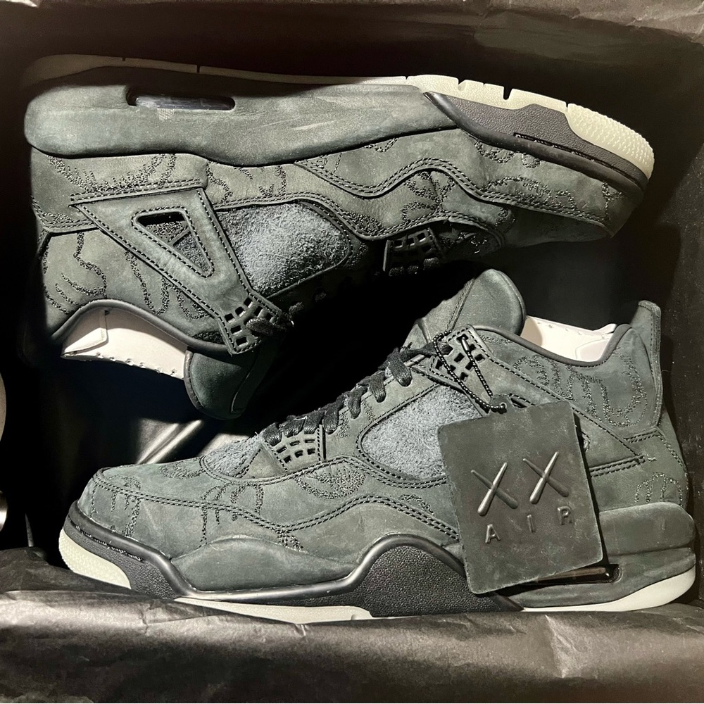 Air Jordan X KAWS
